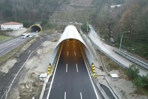 Tunnel extension project designed to reduce landslide impacts and improve roadway resilience.